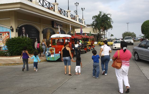 El Causeway, un lugar para pasarla bien con la familia 