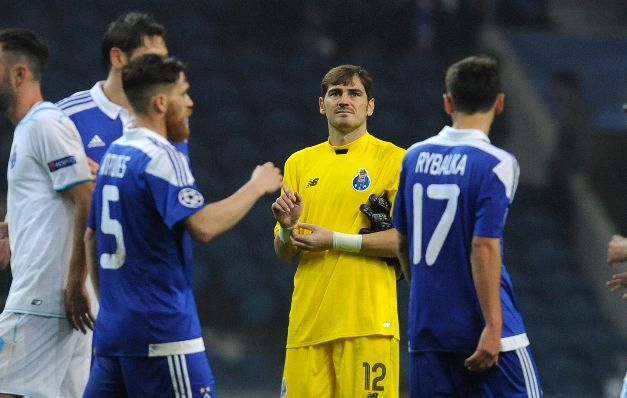 Iker Casillas se va disgustado y con vergüenza