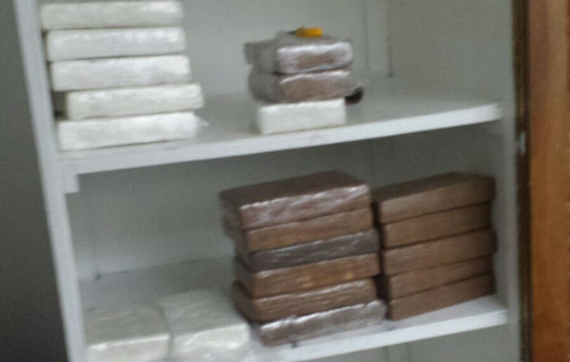 Sustancia encontrada en el clóset.