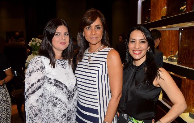 5. Pasquina Seluaggio, Malena Sáenz y Pilar Vázquez.