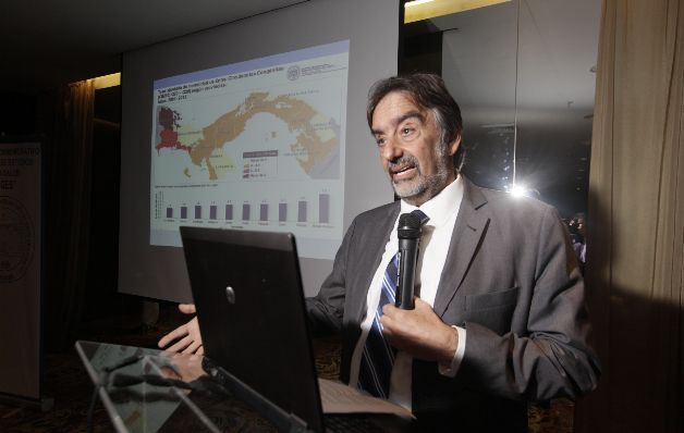 Autoridades de salud recibieron los informes. / Víctor Arosemena