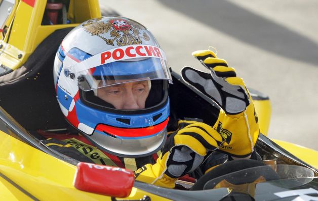 Fórmula Uno: Putin probó un coche Renault de Fórmula 1 en San Petersburgo y alcanzó velocidades de 240 kilómetros hace un par de años
