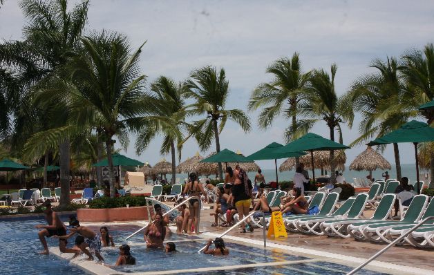 Unos 5 millones 321 mil turistas han entrado al país hasta septiembre, según Contraloría, 8.6% más que el mismo periodo de 2014.  / Archivo 