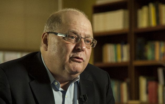 Embajador  critica a Secretario General de la OEA