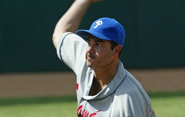 Lenín Picota: Con su gran recorrido en el béisbol profesional, Picota tendrá a su cargo el cuerpo de lanzadores de los Nacionales. Él defendió los colores de Panamá en varios torneos, entre ellos el Mundial de 2002, en el que el equipo se destacó. Lenín Picota: Con su gran recorrido en el béisbol profesional, Picota tendrá a su cargo el cuerpo de lanzadores de los Nacionales. Él defendió los colores de Panamá en varios torneos, entre ellos el Mundial de 2002, en el que el equipo se destacó.