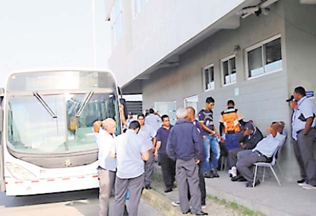 Rivera: Descuentos en horas extras son obligatorios