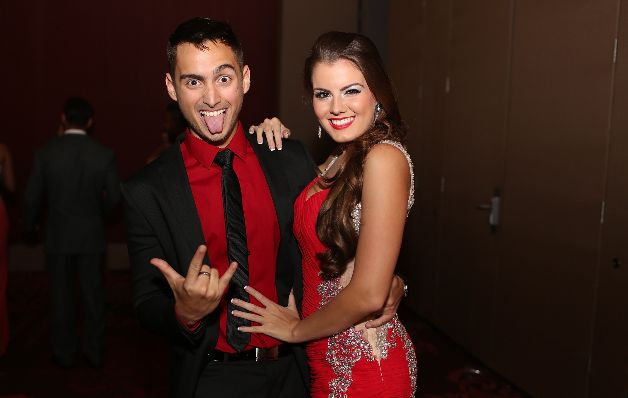 Diego espera poder seguir besando a su novia en 2016. Diego espera poder seguir besando a su novia en 2016.