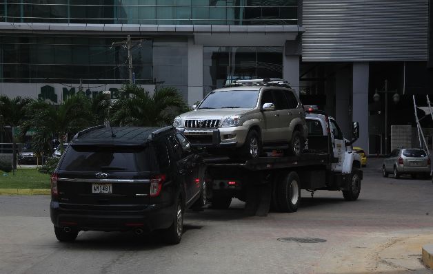 Cuando la empresa de remoción de vehículos con grúa tome posesión del auto, deberá confirmarlo al 311. / Archivo