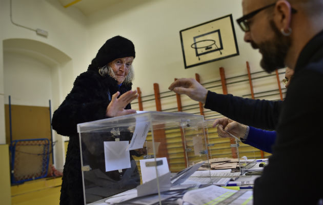 Votación en Pamplona, España. Foto/ AP