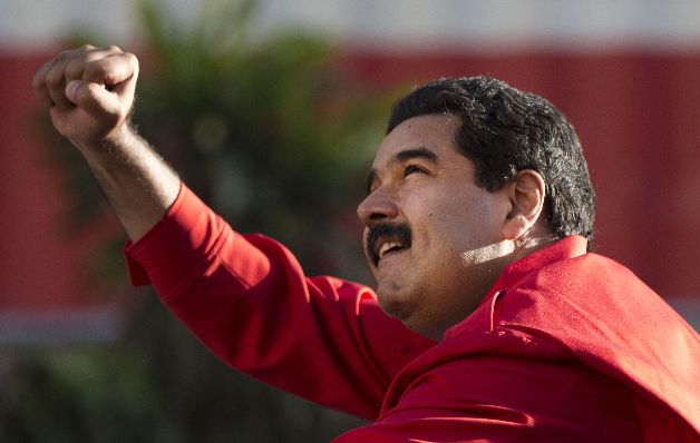 Maduro convoca a un ‘gran congreso nacional’