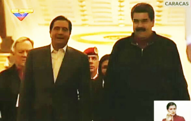 Expresidente Martín Torrijos también viajó a Venezuela, invitado por el Oficialismo.