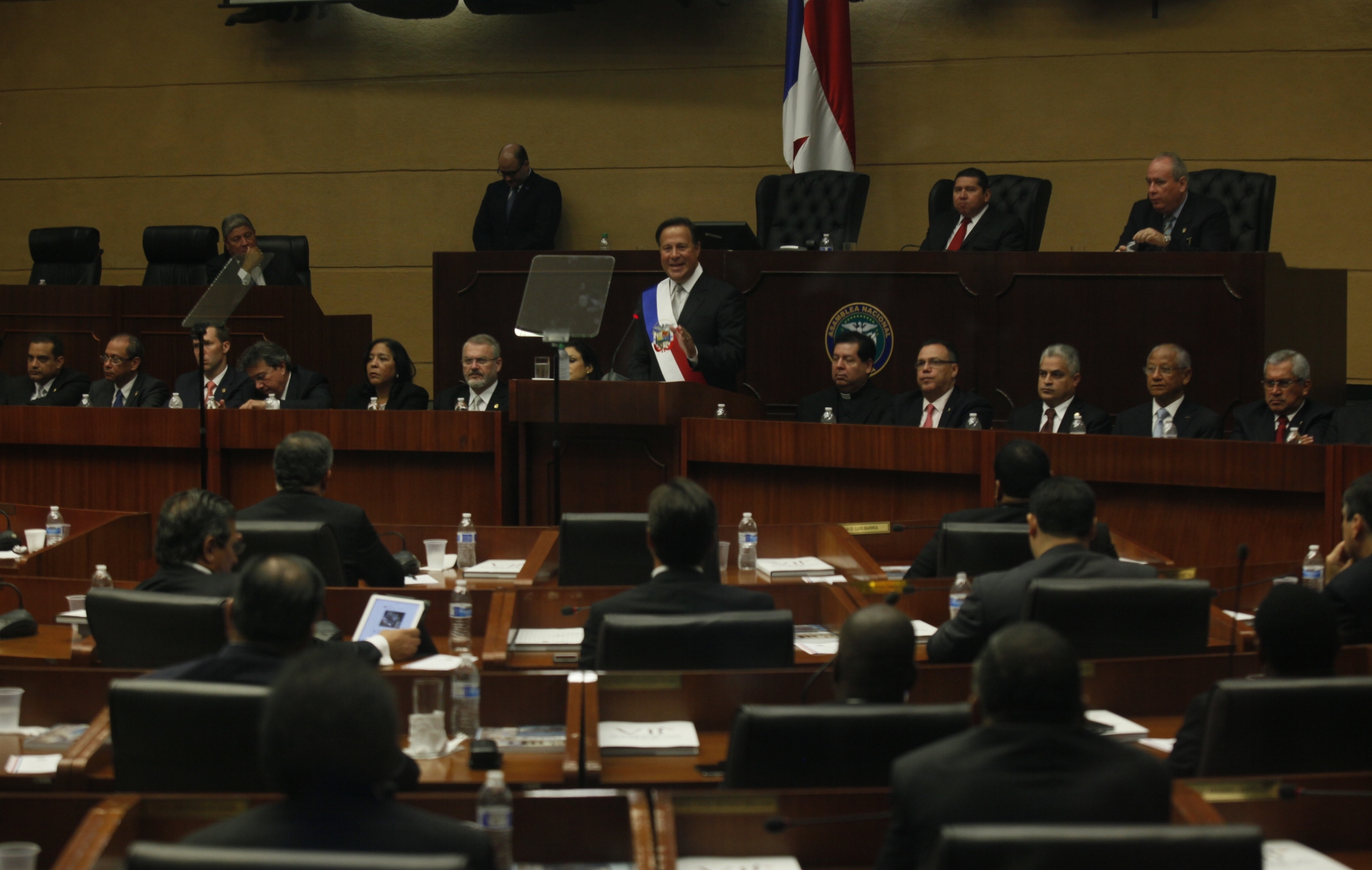 Una hora de discurso, en que Juan Carlos Varela revivió las promesas que hizo en campaña y las que asegura que para 2016 sí las pondrá en práctica, luego de año y medio al frente de la administración del Estado. / Edwin González Promesas y discurso con sabor a campaña política
