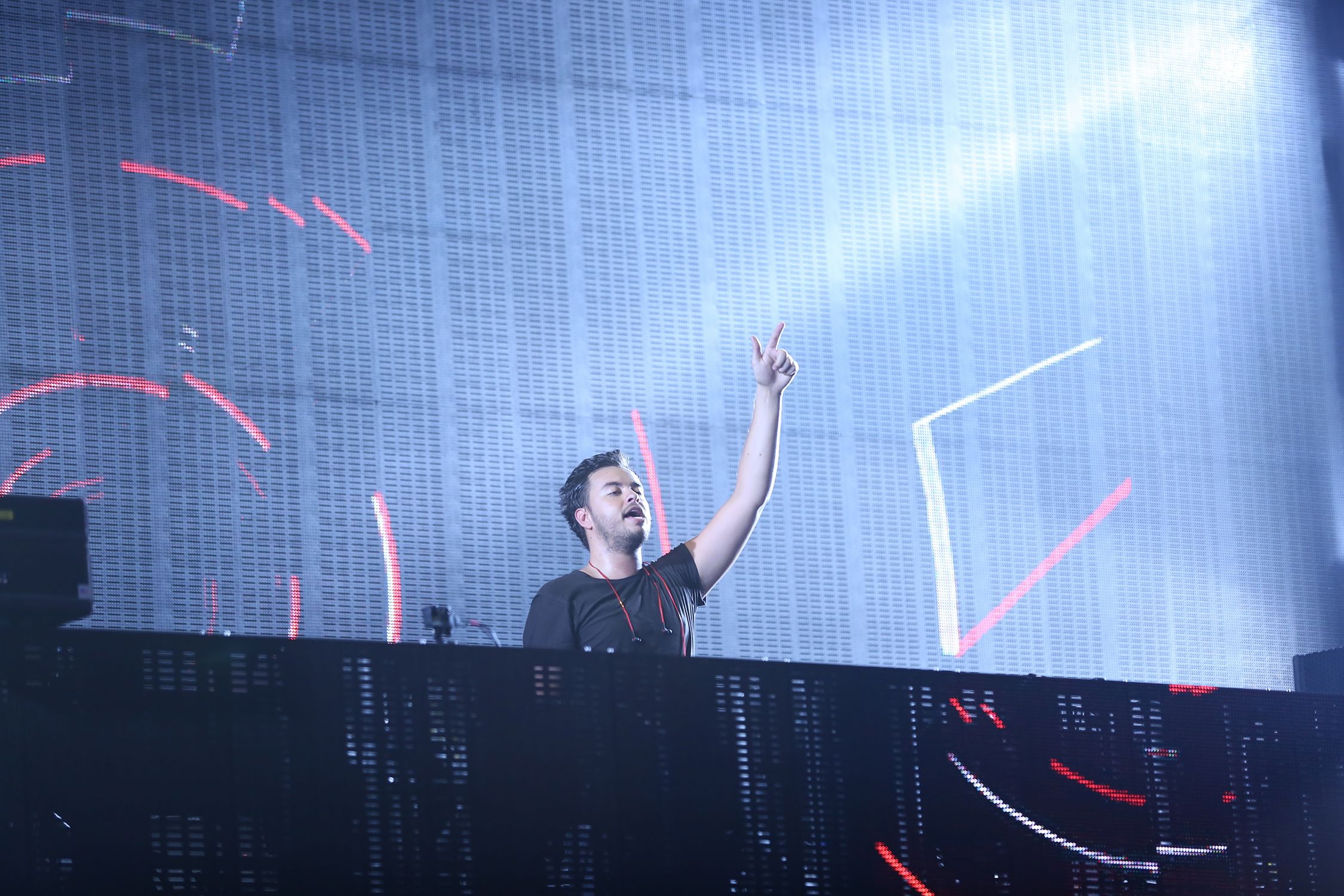 DJ Quintino también participó en la fiesta. Gran fiesta de palpitaciones
