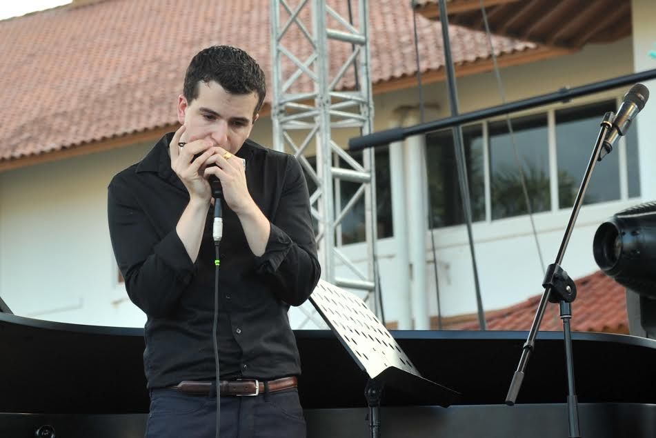 Los artistas no solo cantaron, también tocaron instrumentos. El PJF 2016 se despidió al aire libre