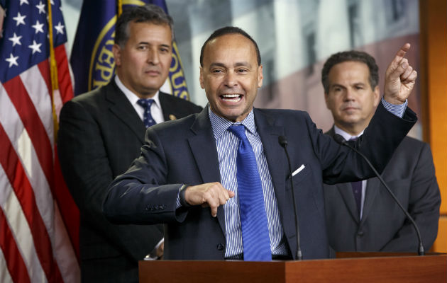  Luis Gutiérrez, representante de Ilinois. Foto/ AP