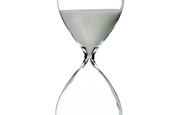 SE ACABA EL TIEMPO 