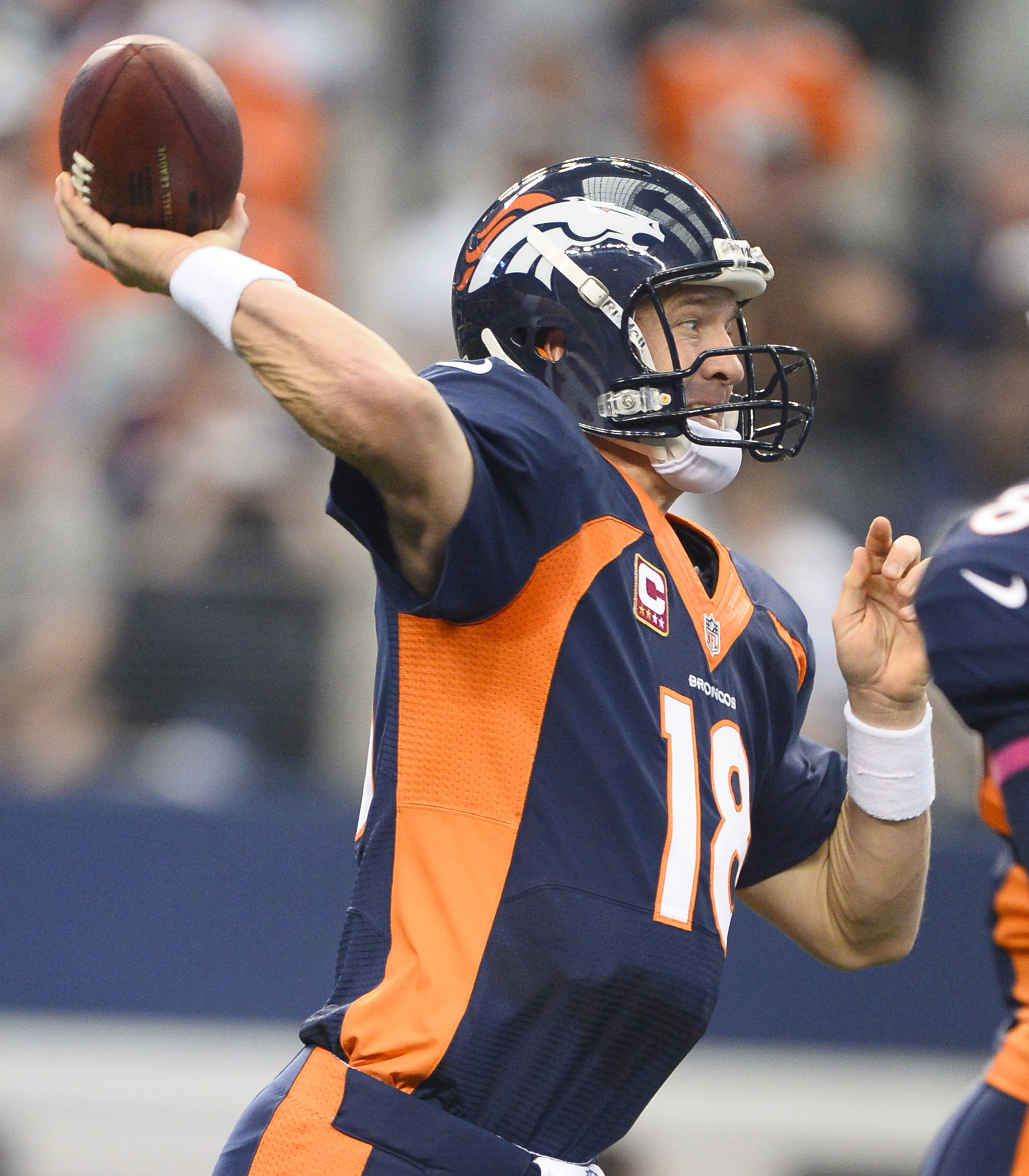 Manning tratará de ponerle fin a su carrera por todo lo alto. Combate de generaciones