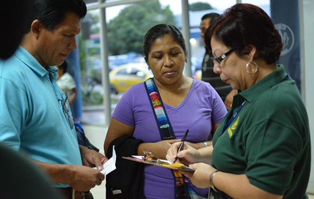Ya no será requisito portar la ficha para ser atendido.