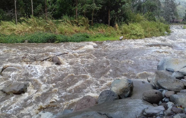 Los ríos Caldera y Chiriquí Viejo han subido de nivel. Foto: Mayra Madrid.