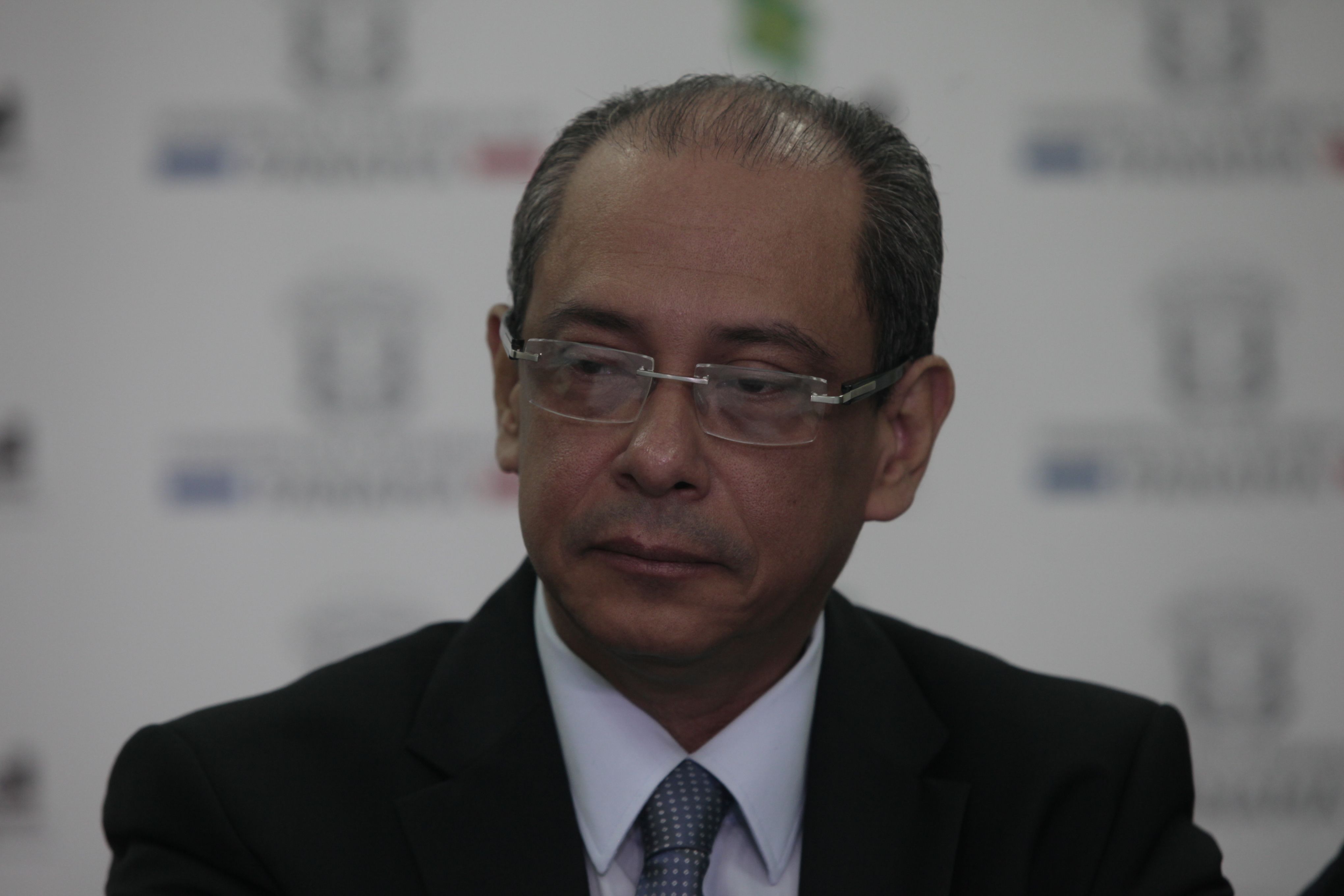 Irregularidades marcan a contrato en Consalud