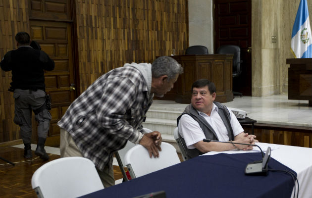 Esteelmer Francisco Reyes Giron y Heriberto Valdez Asij. FOTO:EFE