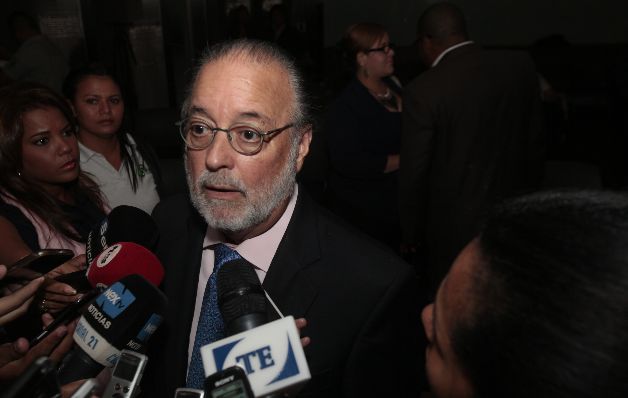 Magistrado del Tribunal Electoral avala derogar polémico decreto