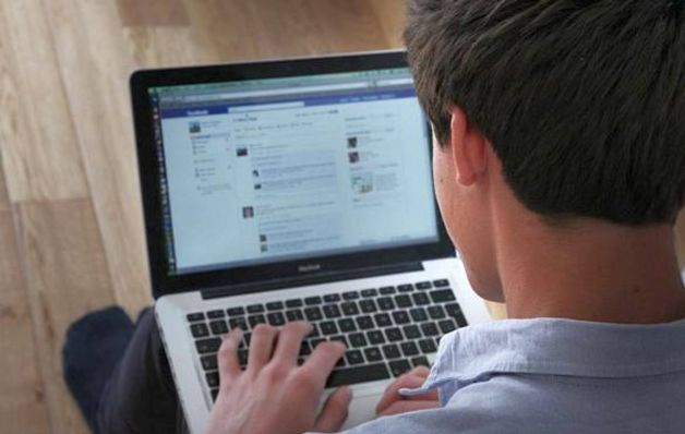 Las redes sociales están inundadas con faltas ortográficas. Esta mala redacción se ha convertido en moda.