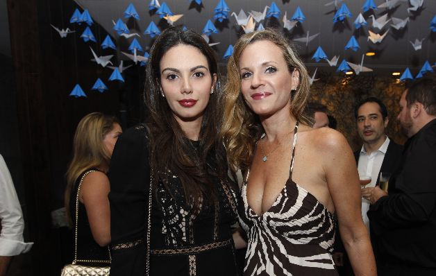 8. Bárbara Romero y Verónica Vallarino.
