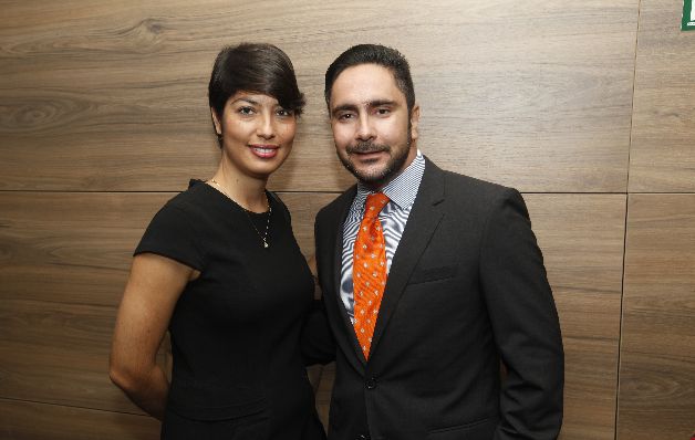 6. Vivian de Valero y Antonio Valero.