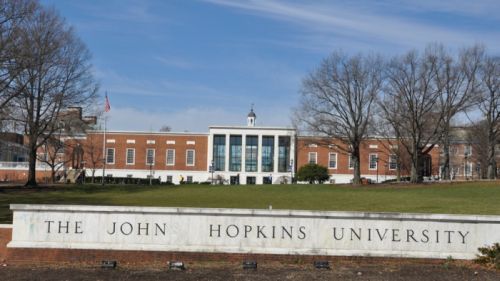  Universidad estadounidense de Johns Hopkins. 