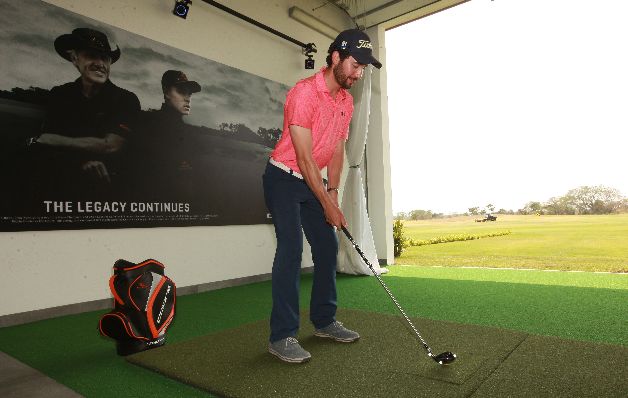 Entrenamiento: Con este sistema tecnológico, los jugadores pueden recibir una ayuda más rápida para tener un mejor "swing". Entrenamiento: Con este sistema tecnológico, los jugadores pueden recibir una ayuda más rápida para tener un mejor "swing".