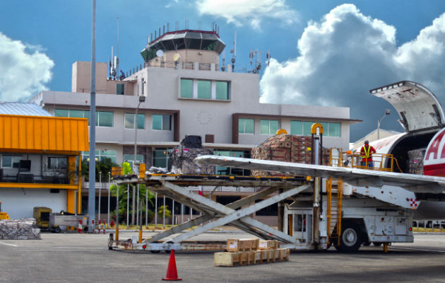 Proyectan centro logístico de carga aérea en aeropuerto internacional