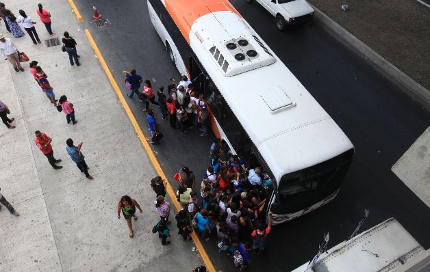 Transporte, un problema que afecta a miles de panameños