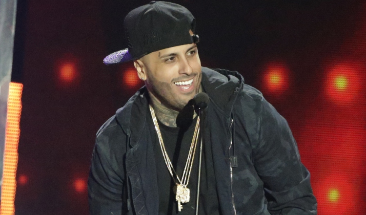 Los premios Billboard estuvieron llenos de música hispana. Nicky Jam y Enrique Iglesias arrasaron con los galardones. Panameños desfilaron por la alfombra.