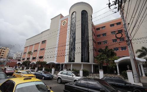El Hospital Santo Tomás lleva 15 años de crisis.
