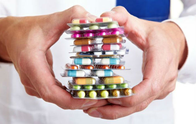 La falsificación de medicamentos pone en peligro la salud de la población.