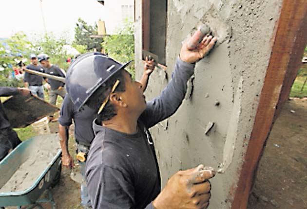 Sector construcción, paralizado por falta de permisos y gran burocracia