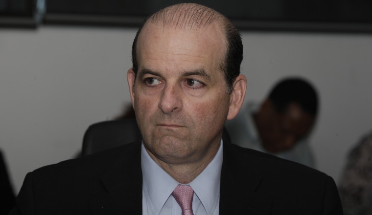 El gerente de Tocumen reveló que seguirán las compras directas. /Foto Archivo