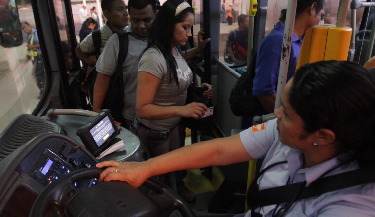 Gobierno no ha podido hacer frente a caos en el transporte. Gobierno no ha podido hacer frente a caos en el transporte. /Foto Archivo