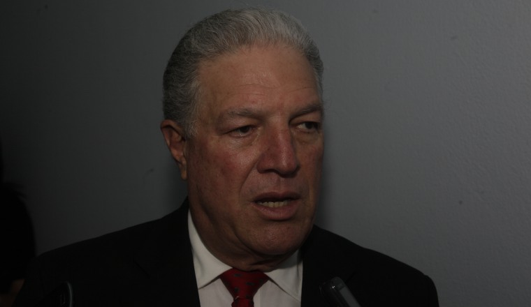 El ministro de Desarrollo Agropecuario, Jorge Arango, reconoció: "yo político no soy, pero afirmo que el apoyo de la Asamblea Nacional y del gabinete del presidente Juan Carlos Varela han sido de beneficio para el agro". Arango se desliga: El ministro de Desarrollo Agropecuario, Jorge Arango, reconoció: "yo político no soy, pero afirmo que el apoyo de la Asamblea Nacional y del gabinete del presidente Juan Carlos Varela han sido de beneficio para el agro”.