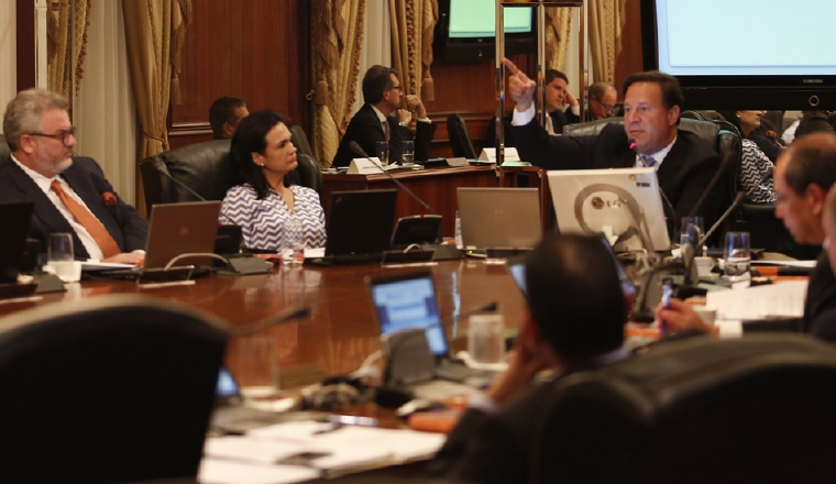 El equipo de trabajo del presidente Varela no ha sido efectivo. /Foto Archivo