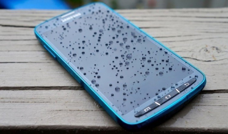 Samsung dijo que todos sus teléfonos S7 siguen funcionando luego de sumergirlos. /Foto Web