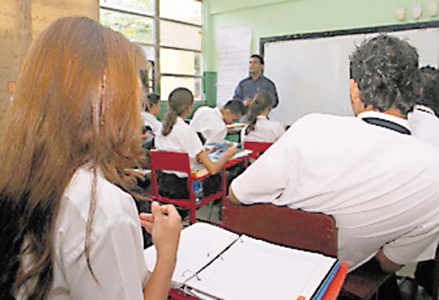 Inversión para educación en el país está entre los $1,000 y los $3,000