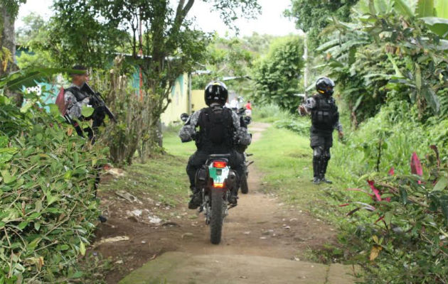 Búsqueda policial. Foto: José Vásquez 