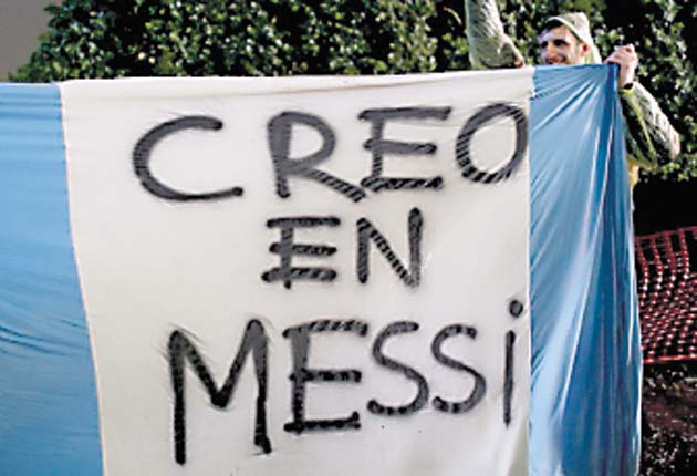 Barcelona apoya a Lionel Messi, ante los ataques mediáticos
