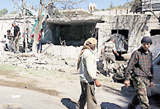 Más de 1,400 muertos en dos meses de ofensiva contra el EI en Siria