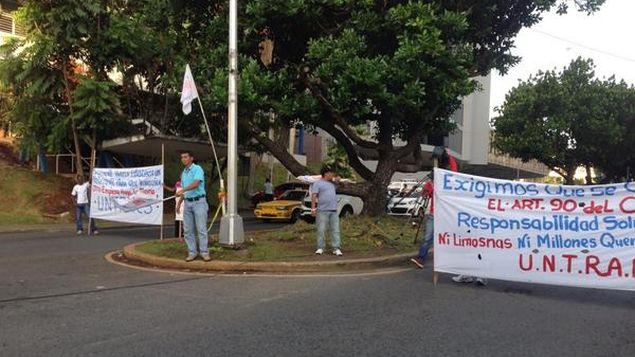 En el 2014 los trabajadores protestaron por incumplimiento de pagos  (foto Telemetro)