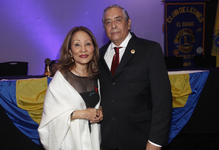 5. Judith de De León y Mario De León. 5. Judith de De León y Mario De León.
