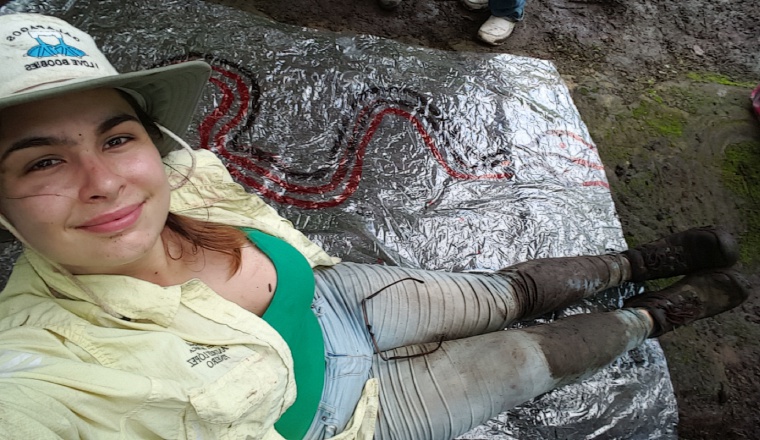 Esta chica pretende especializarse en el estudio de la  variedad de comunidades y etnias, tanto del presente como del pasado panameño.   Espera ayudar a rescatar la identidad precolonial en Panamá.