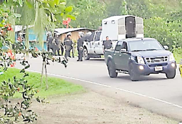 Policías heridos e indígenas detenidos en enfrentamientos